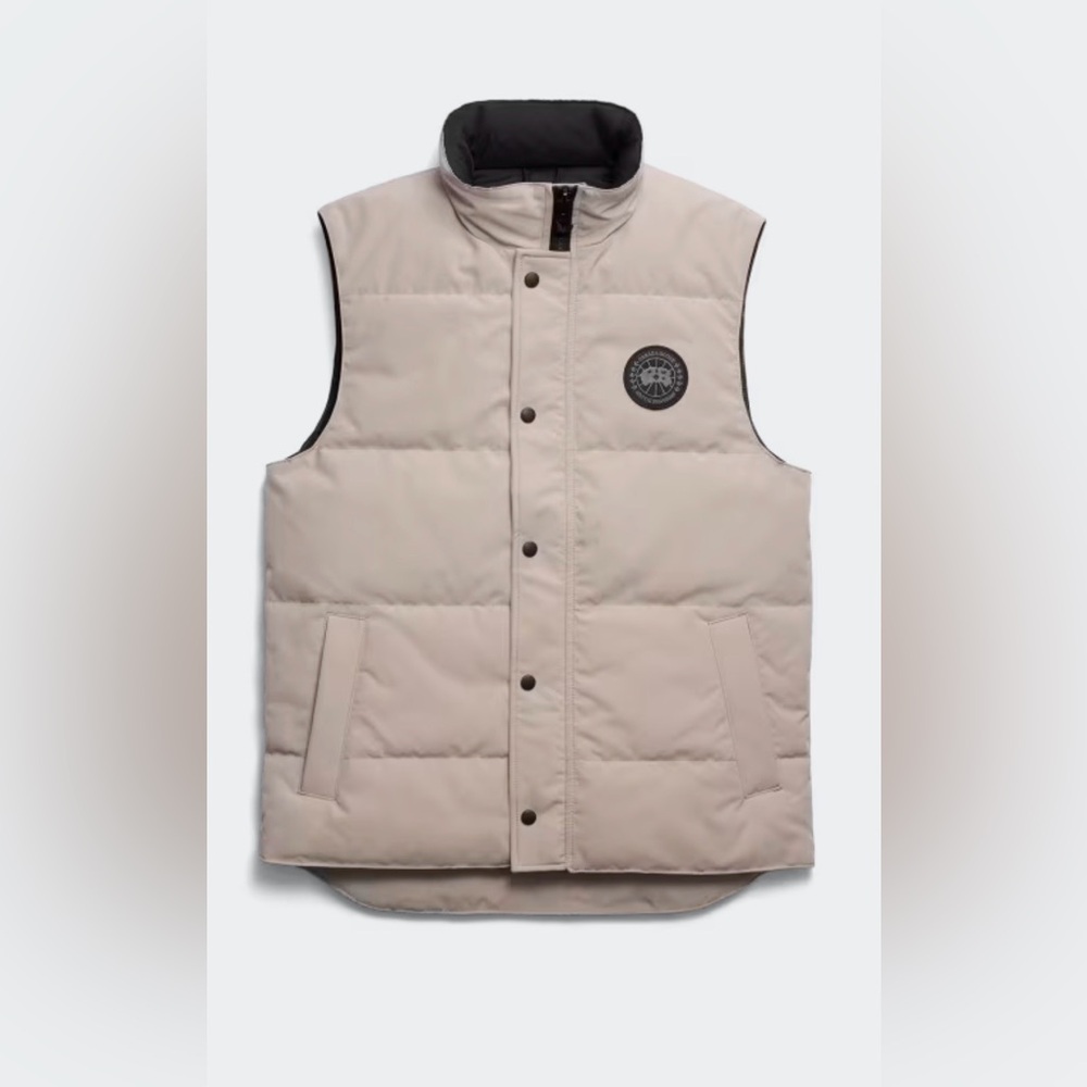 Canada Goose Men’s Quilted Puffer Vest in Light Beige with Black Trim